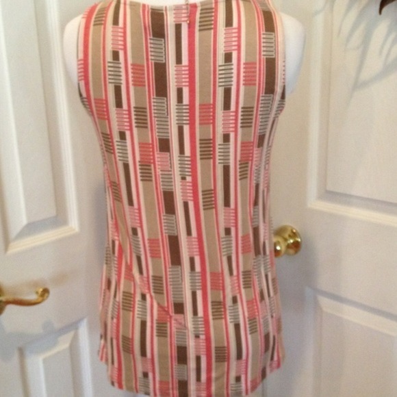 Sleeveless top in salmon, pink and brown - Picture 4 of 4